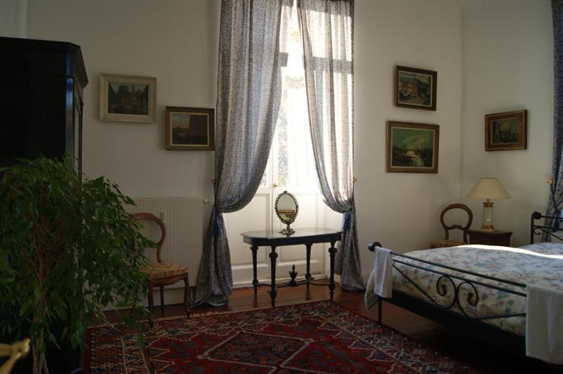 טהאו Chateau Neufays חדר תמונה