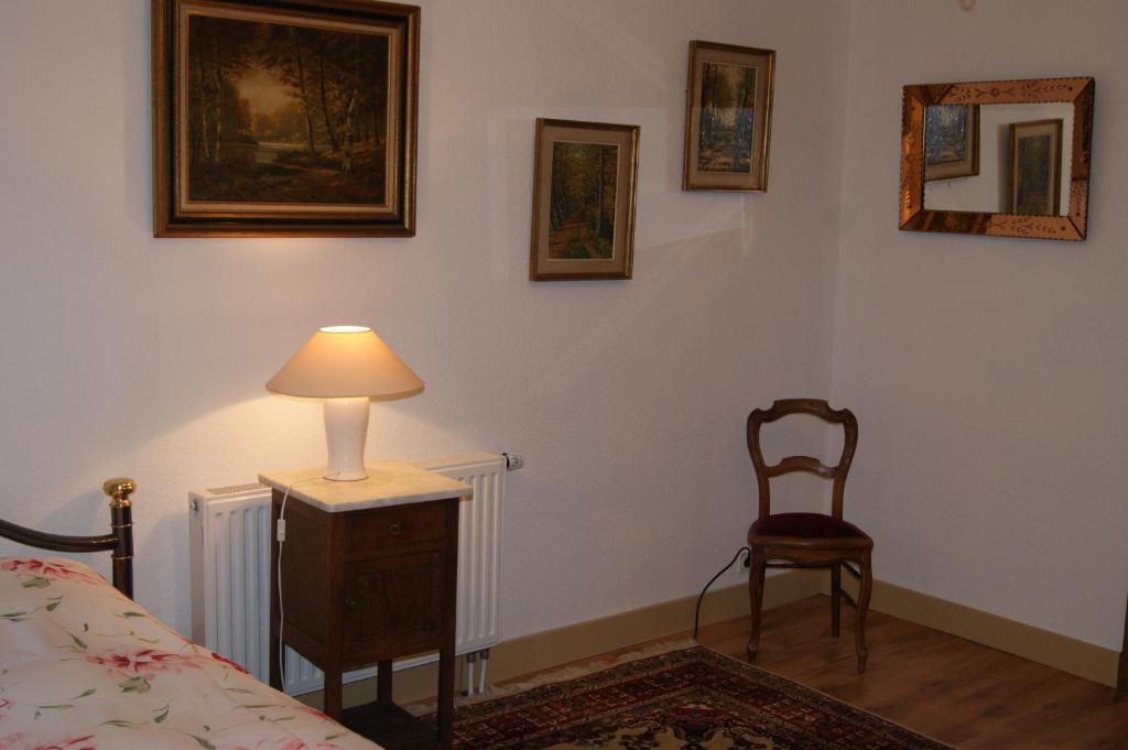 טהאו Chateau Neufays חדר תמונה
